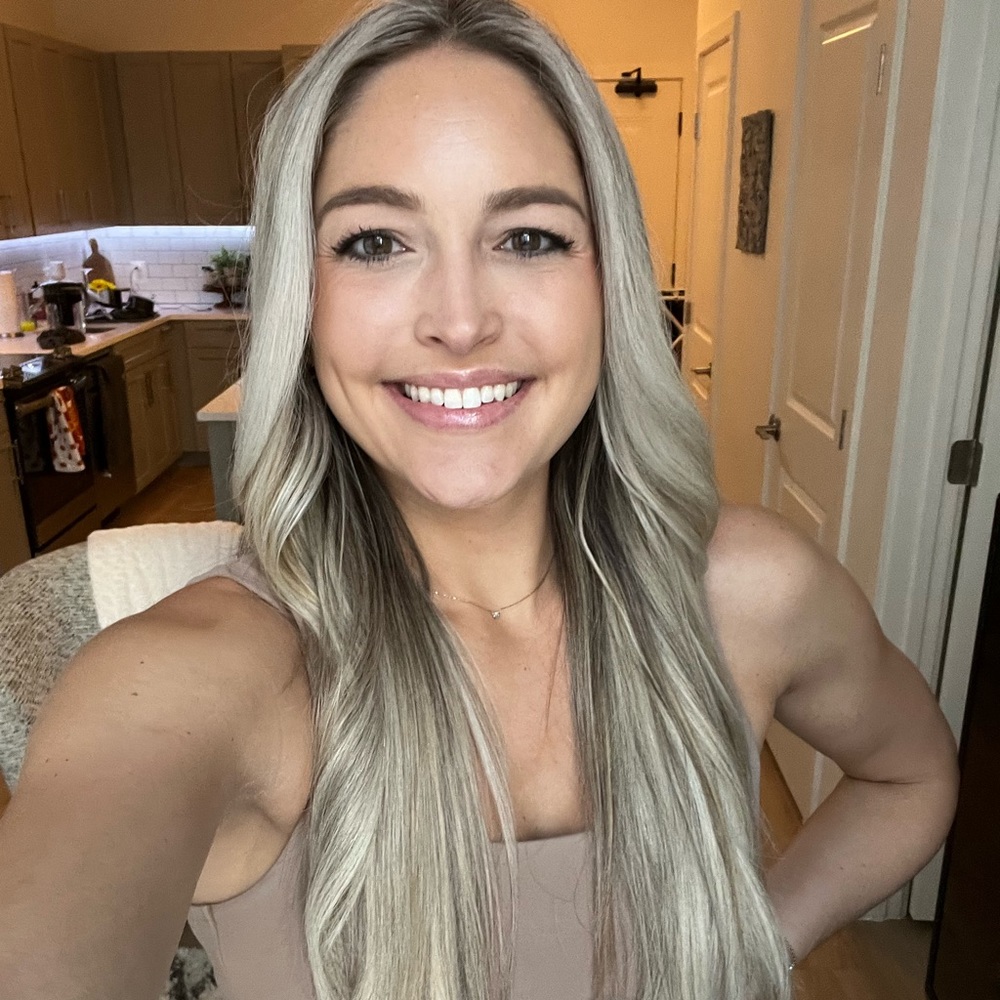 Meet your Posher, Alyssa